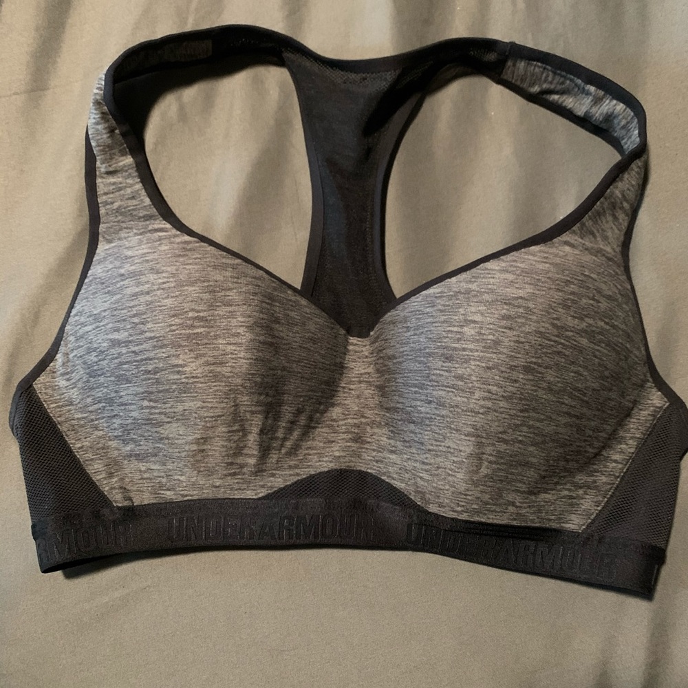 Women’s Under Armour bra